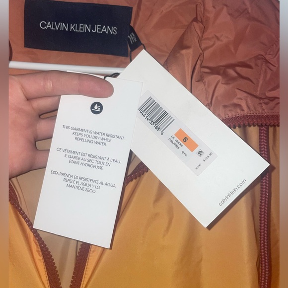 Calvin Klein water resistant jacket (S) - Picture 9 of 13